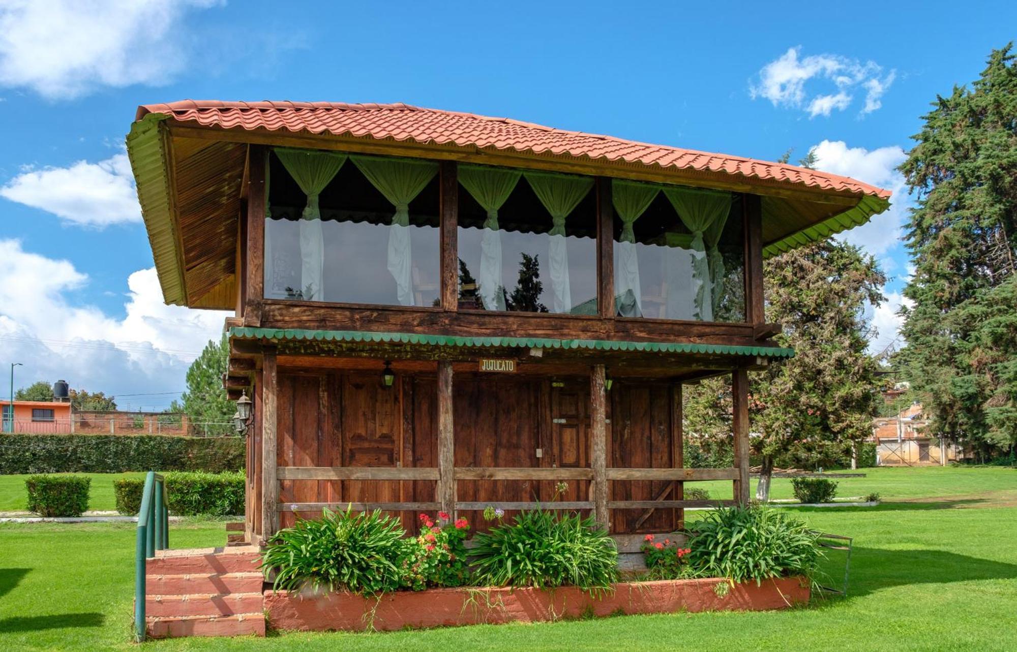 Zirahuen Forest And Resort Luaran gambar