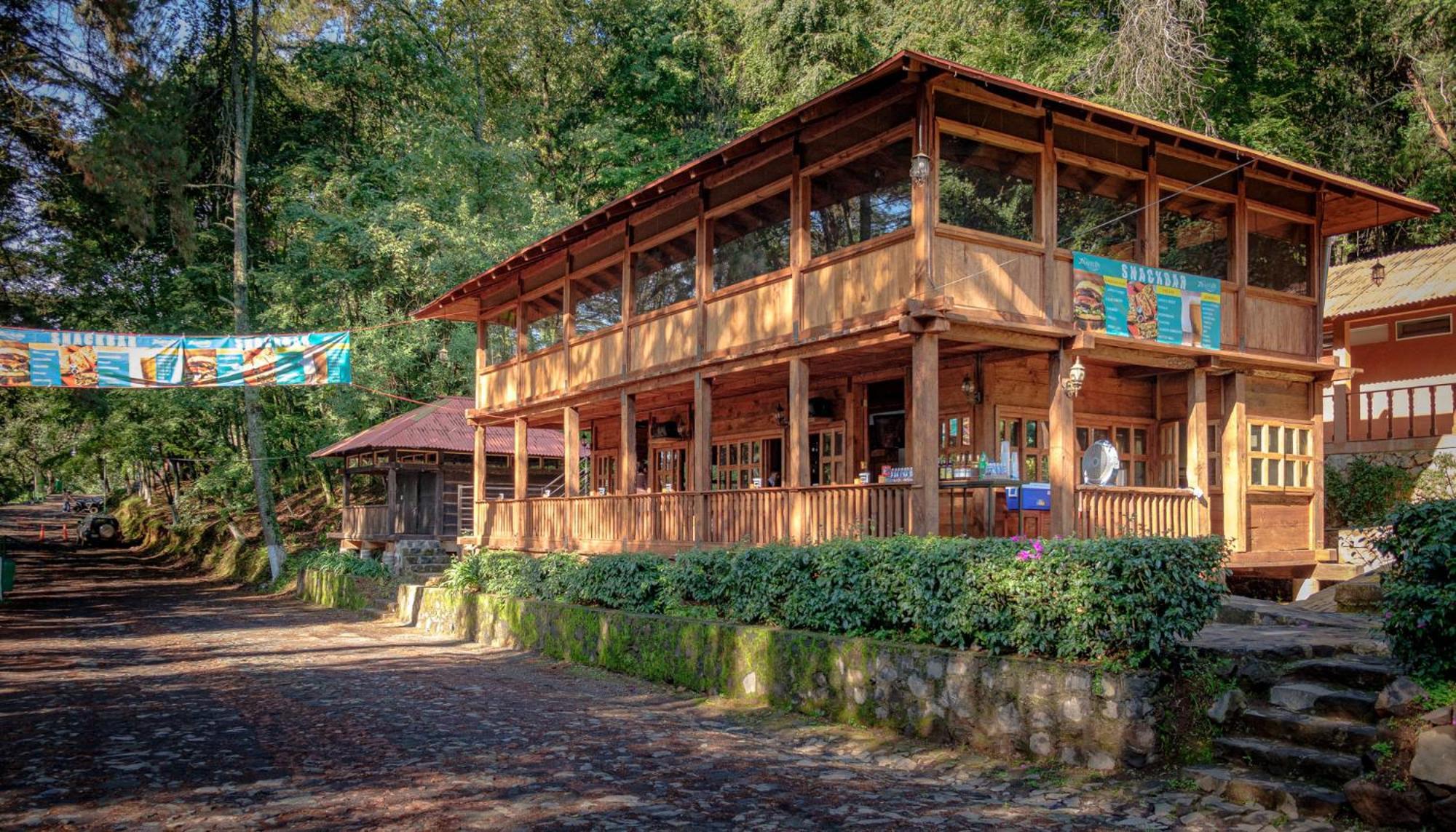 Zirahuen Forest And Resort Luaran gambar