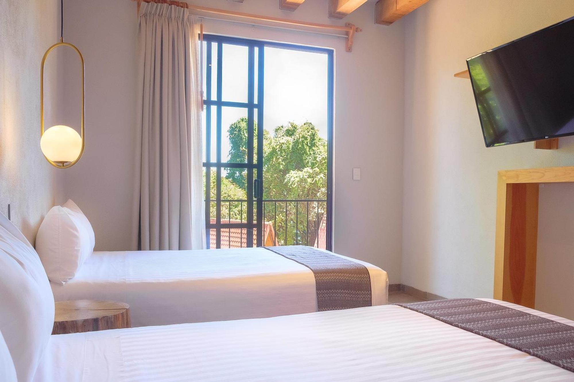Zirahuen Forest And Resort Luaran gambar