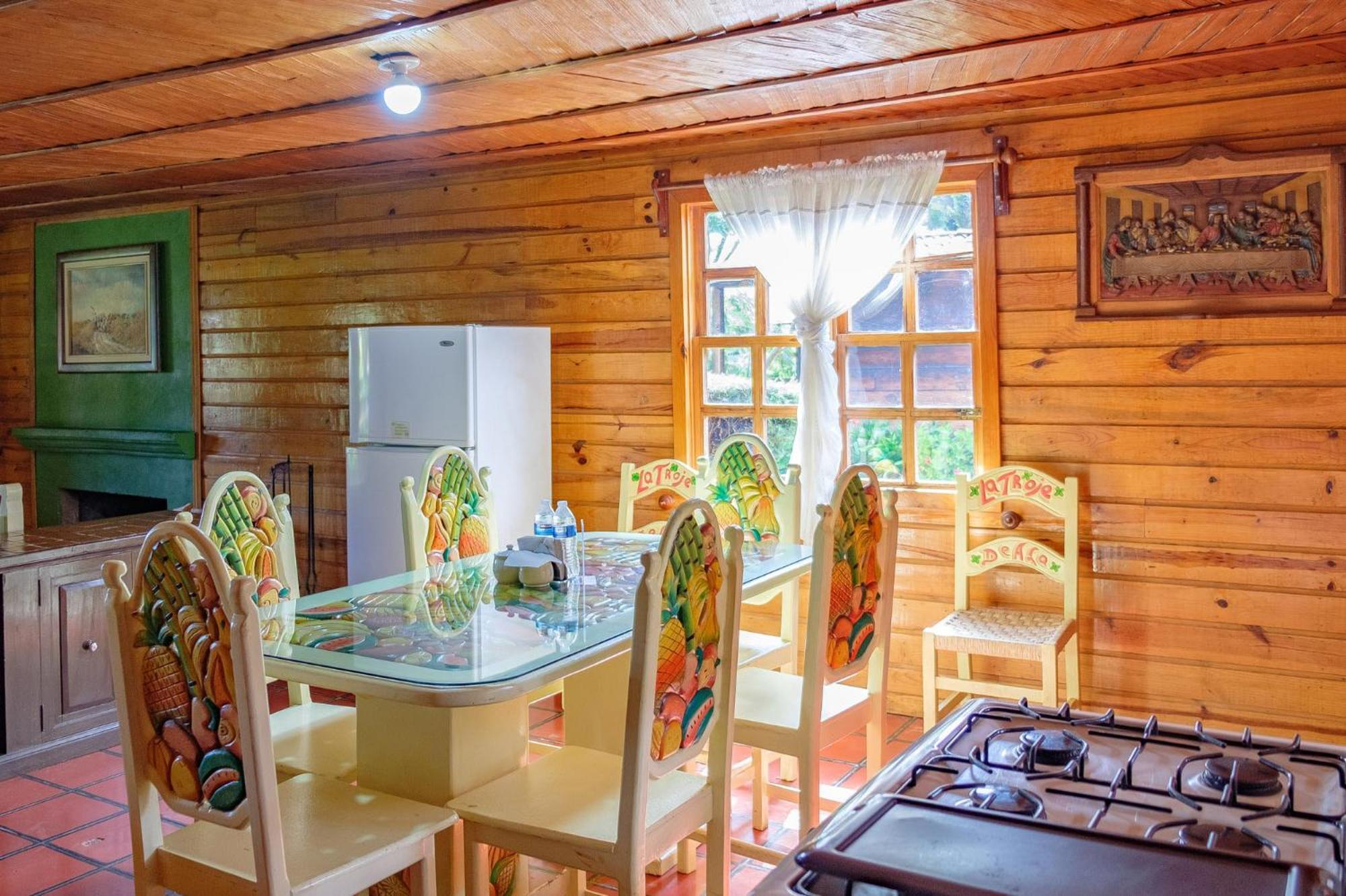 Zirahuen Forest And Resort Luaran gambar